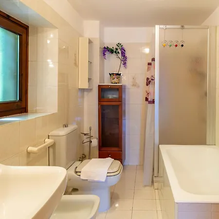 Glicine By Interhome Vakantiehuis *